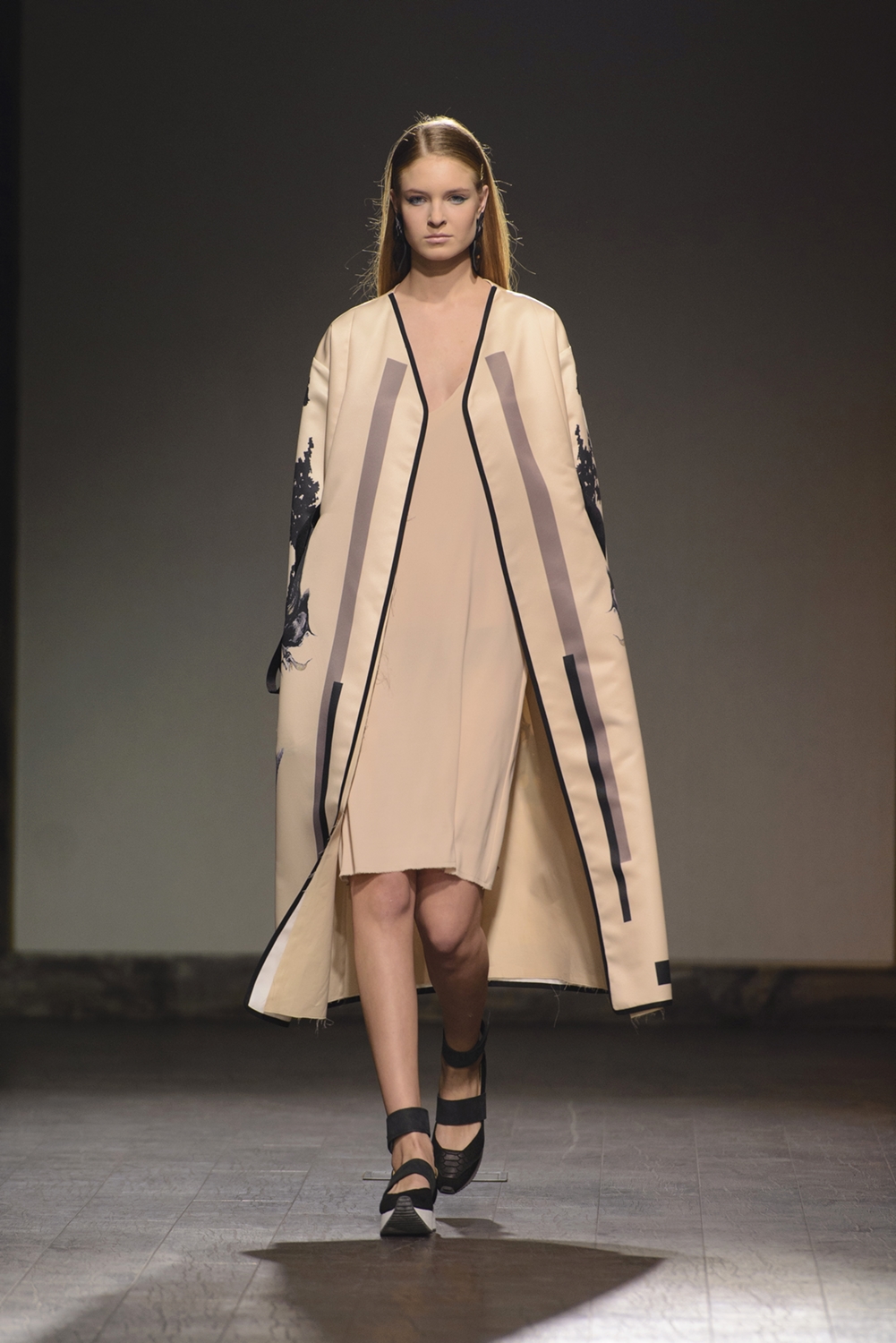 SPRING/SUMMER 2016 CATWALK / LELA ELOSHVILI