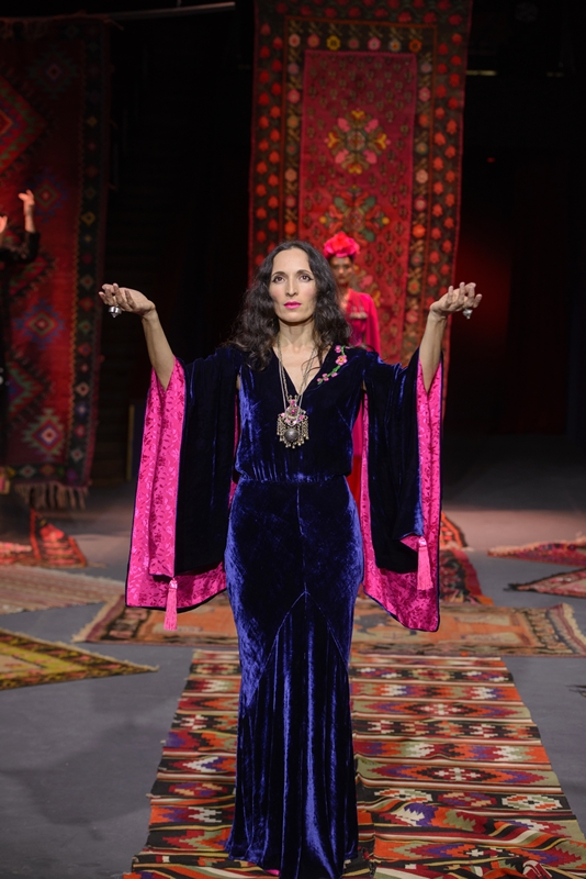 IRMA DE FLORE – FW 18-19