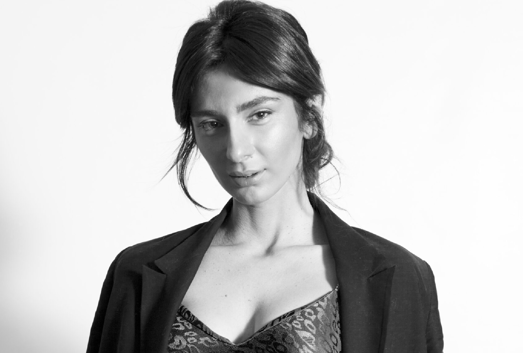 ELÉNNY